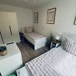 Bege Staytogether Apartment