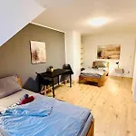 Apartment Bege Staytogether